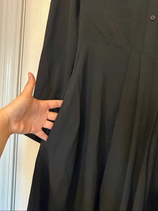 Dior Black Long-Sleeve Collared Midi Dress - Picture 4 of 6